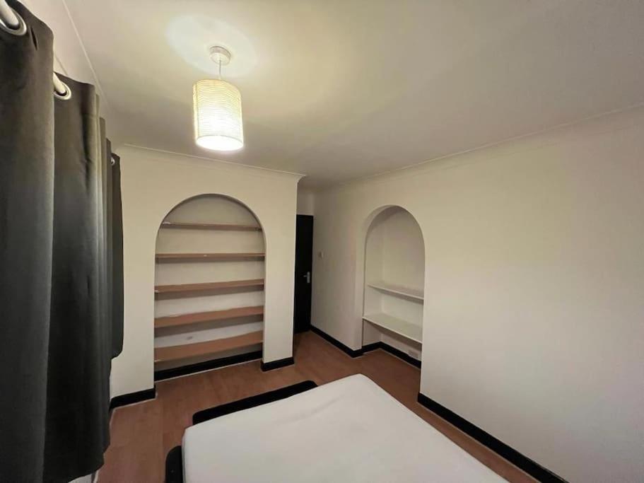 Vila Cheerful 3 Bed House With Free Parking. Nottingham Exteriér fotografie