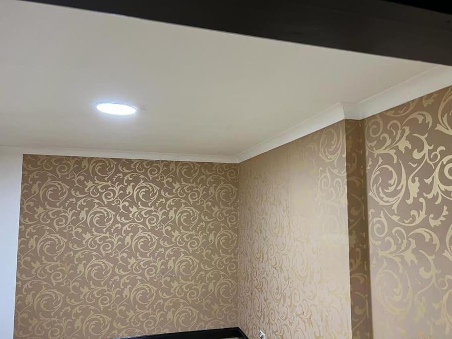 Vila Cheerful 3 Bed House With Free Parking. Nottingham Exteriér fotografie